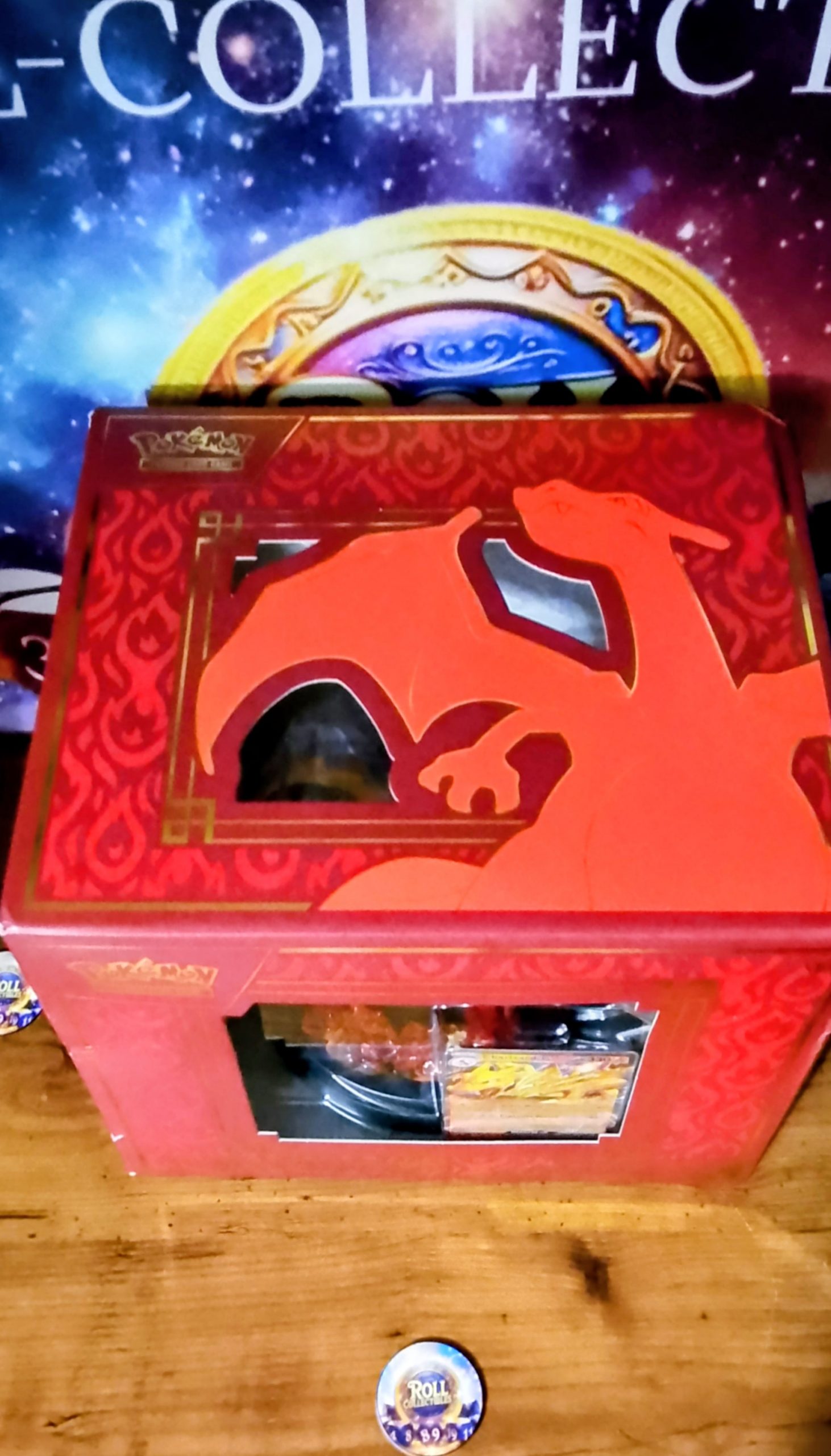 Charizard EX Premium Figure Collection Box - Image 3